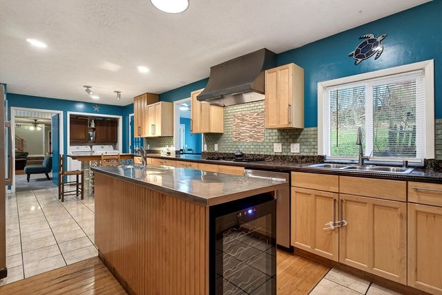 1360 Charles St, Cookeville, TN 38506