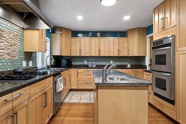 1360 Charles St, Cookeville, TN 38506