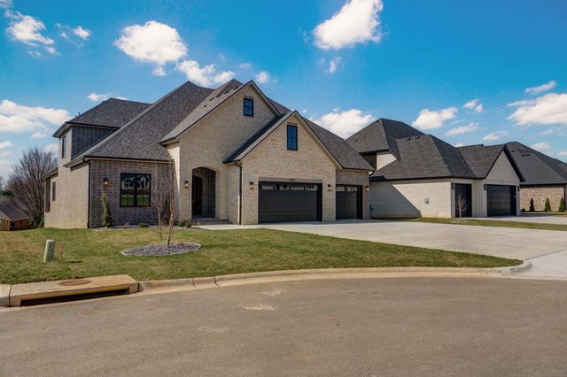 5072 E Ferdinand Court, Springfield, MO 65802