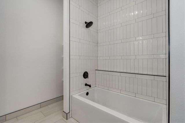 5072 E Ferdinand Court, Springfield, MO 65802