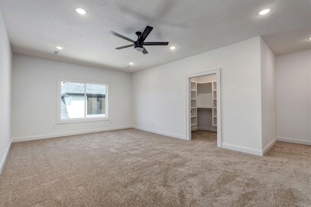 5072 E Ferdinand Court, Springfield, MO 65802