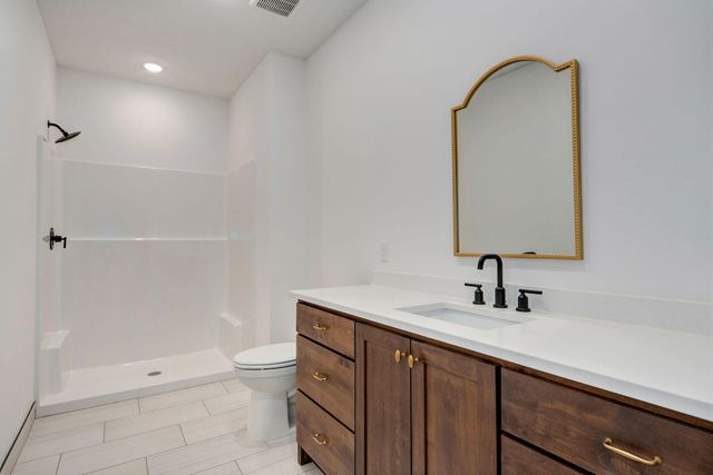 5072 E Ferdinand Court, Springfield, MO 65802