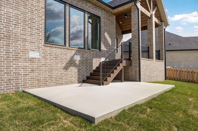 5072 E Ferdinand Court, Springfield, MO 65802