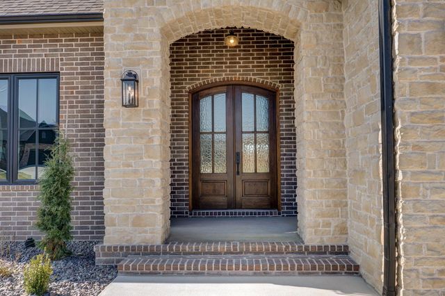 5072 E Ferdinand Court, Springfield, MO 65802