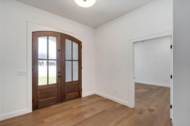 5072 E Ferdinand Court, Springfield, MO 65802