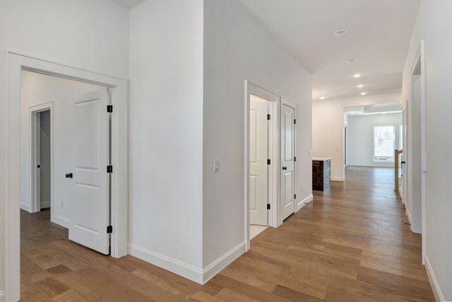 5072 E Ferdinand Court, Springfield, MO 65802