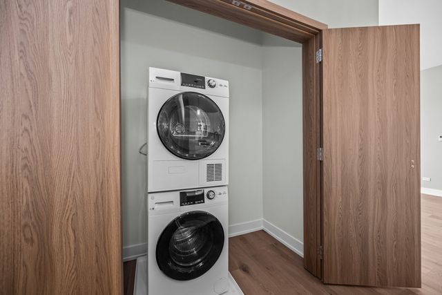 839 Madison Street 502, Oak Park, IL 60302