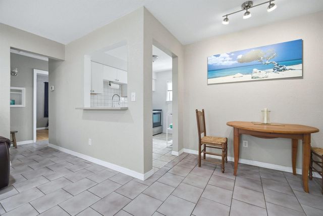 2120 Taylor Street, Hollywood, FL 33020