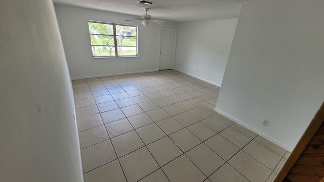 217 REO Drive, Jupiter, FL 33458