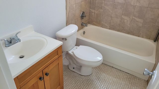 217 REO Drive, Jupiter, FL 33458