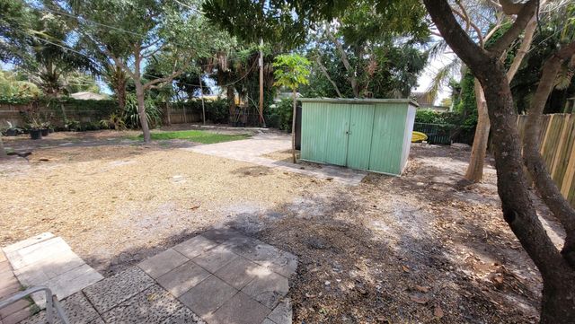 217 REO Drive, Jupiter, FL 33458