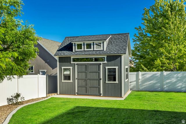 751 W HILLSIDE DR, Lehi, UT 84043