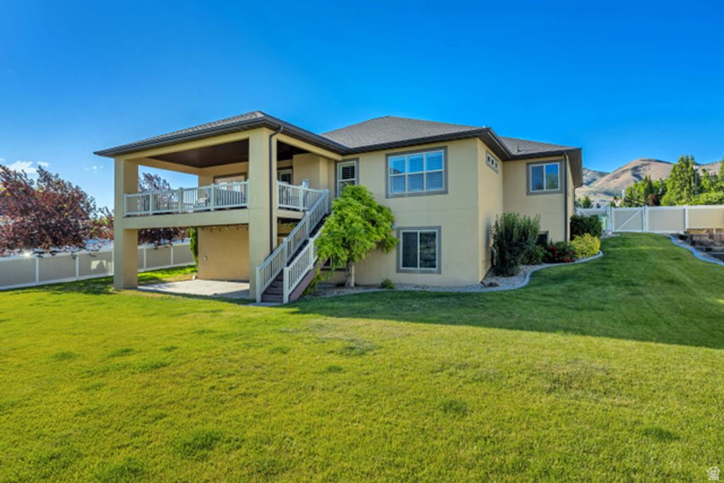 Image 38 of property listing at 751 W HILLSIDE DR, Lehi, UT 84043