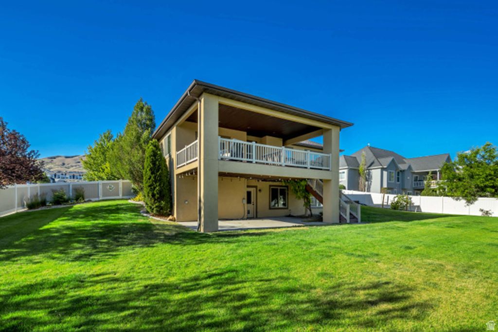 Image 40 of property listing at 751 W HILLSIDE DR, Lehi, UT 84043