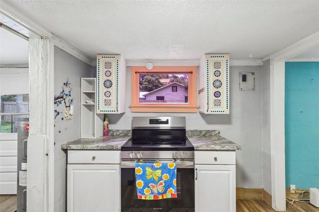 521 S 9TH STREET, Crescent City, FL 32112