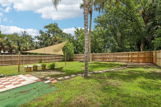 521 S 9TH STREET, Crescent City, FL 32112