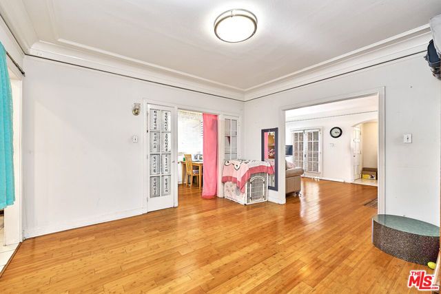 810 S Norton Avenue, Los Angeles, CA 90005
