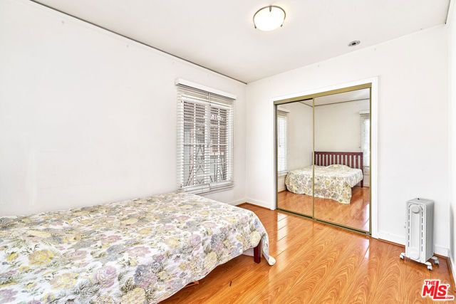 810 S Norton Avenue, Los Angeles, CA 90005
