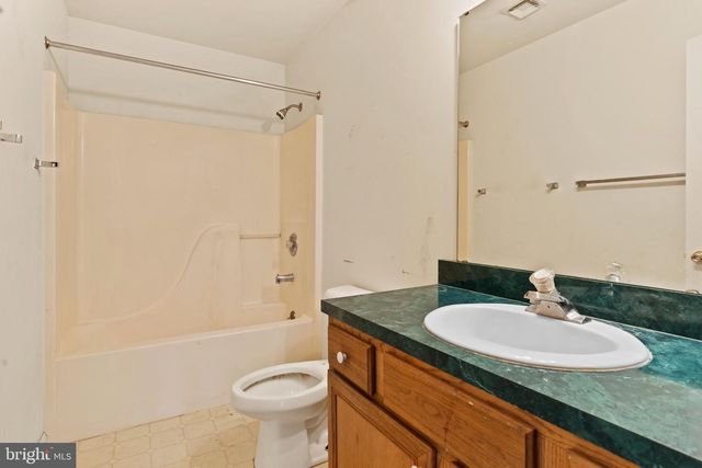15 THORNHILL COURT, Carlisle, PA 17015