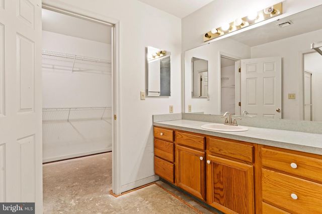 15 THORNHILL COURT, Carlisle, PA 17015