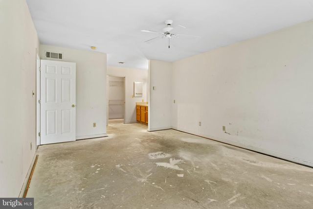 15 THORNHILL COURT, Carlisle, PA 17015