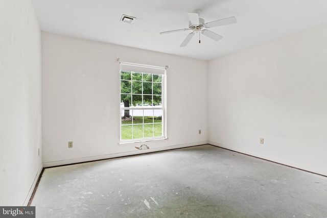 15 THORNHILL COURT, Carlisle, PA 17015