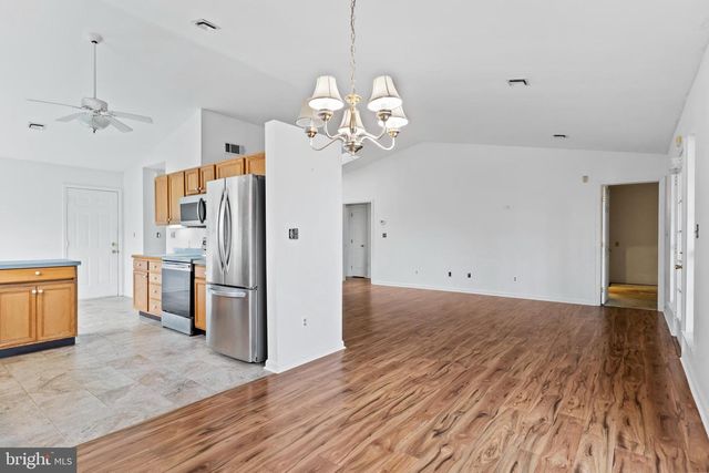 15 THORNHILL COURT, Carlisle, PA 17015