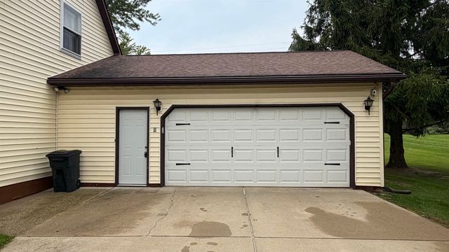 7275 Hall Road, Davisburg, MI 48350
