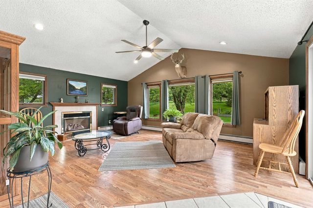 7275 Hall Road, Davisburg, MI 48350