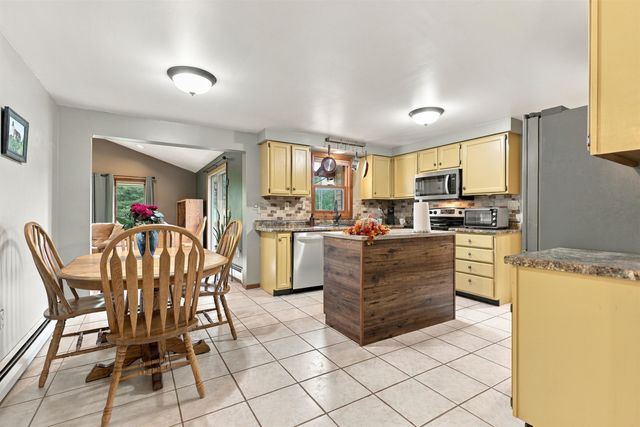 7275 Hall Road, Davisburg, MI 48350