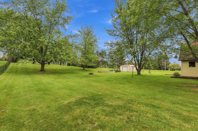 7275 Hall Road, Davisburg, MI 48350
