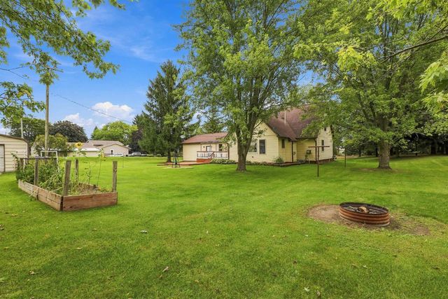 7275 Hall Road, Davisburg, MI 48350
