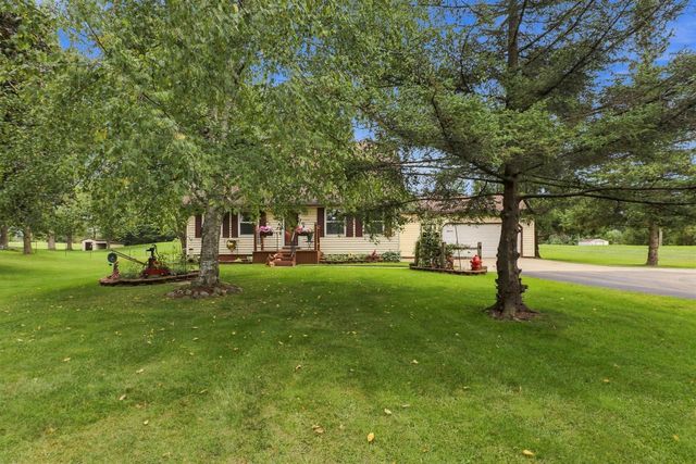 7275 Hall Road, Davisburg, MI 48350