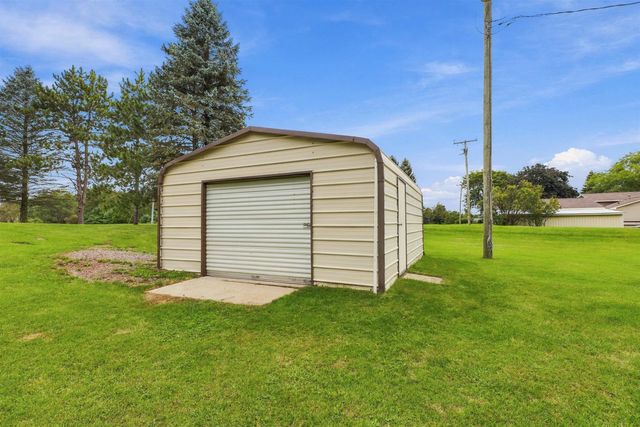 7275 Hall Road, Davisburg, MI 48350