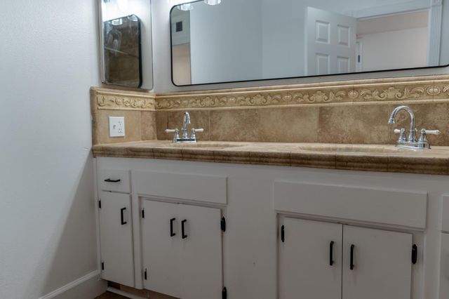 5761 N Orchard Street, Fresno, CA 93710