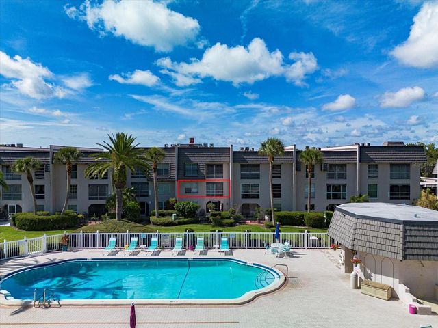 712 CORDOVA GREENS 712, Seminole, FL 33777