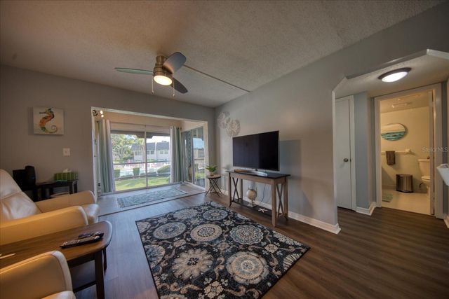 712 CORDOVA GREENS 712, Seminole, FL 33777