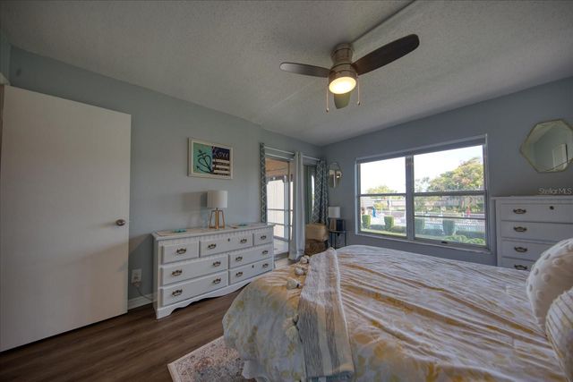 712 CORDOVA GREENS 712, Seminole, FL 33777