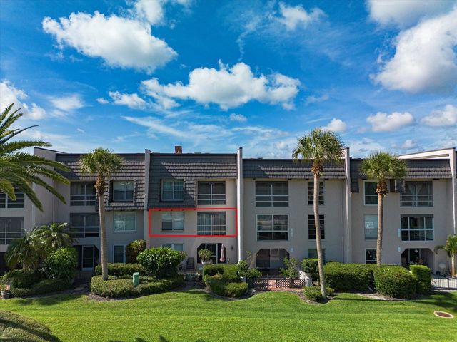 712 CORDOVA GREENS 712, Seminole, FL 33777