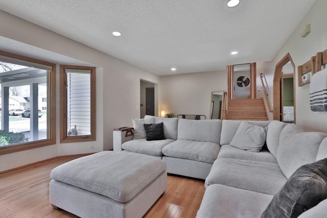 13280 200th Avenue NW, Elk River, MN 55330