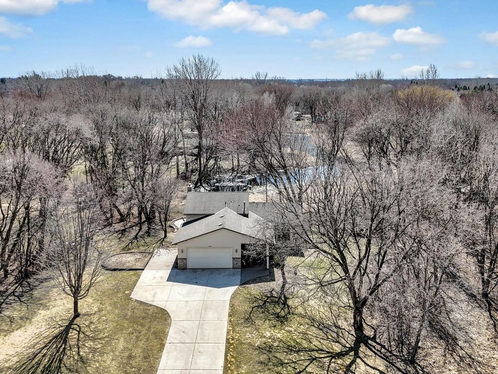 13280 200th Avenue NW, Elk River, MN 55330