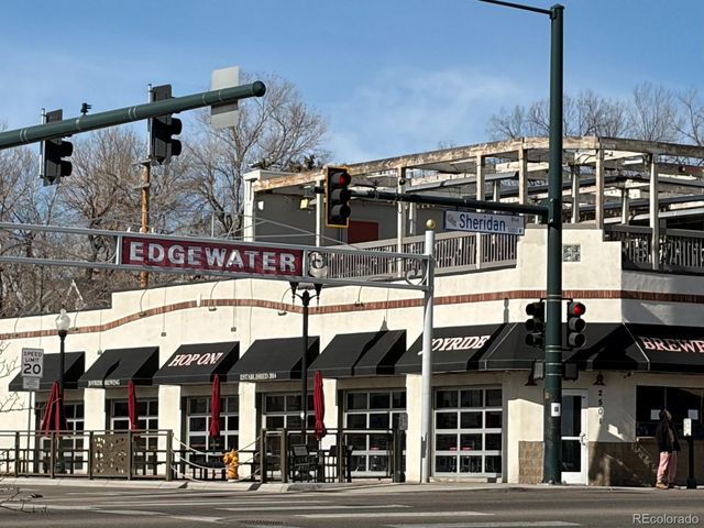 5343 W 16th Avenue, Lakewood, CO 80214