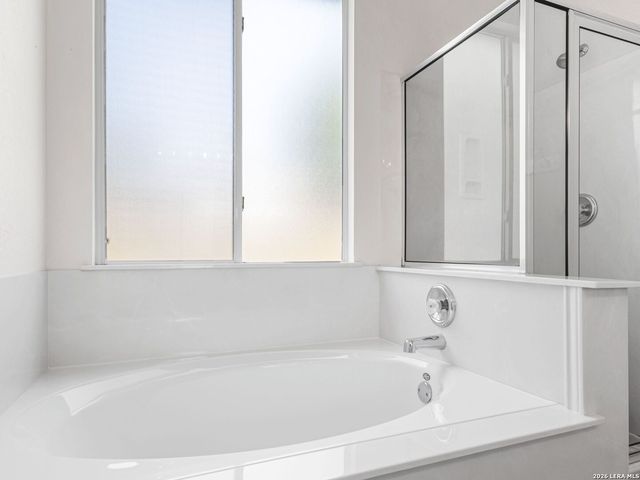 7407 Paraiso Pt, Boerne, TX 78015