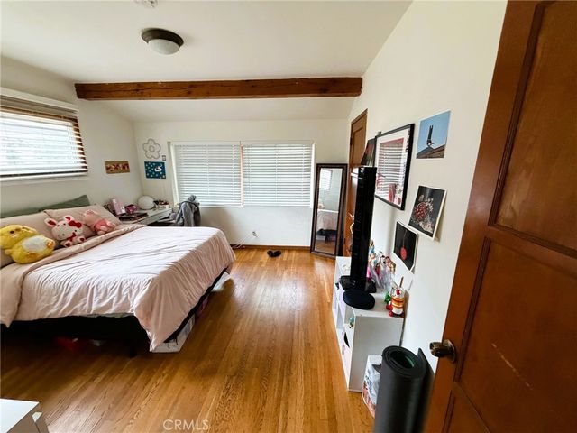 15035 Gilmore Street, Van Nuys, CA 91411
