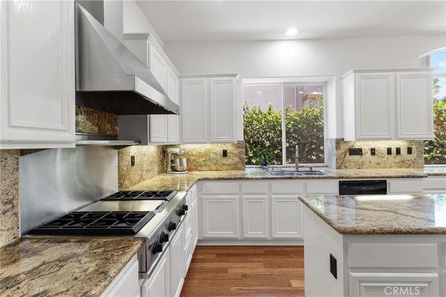 935 N Big Sky, Orange, CA 92869