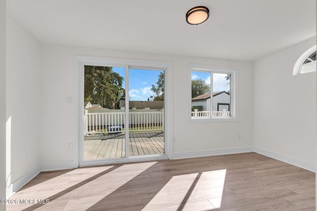 61 Barkalow Avenue, Freehold, NJ 07728