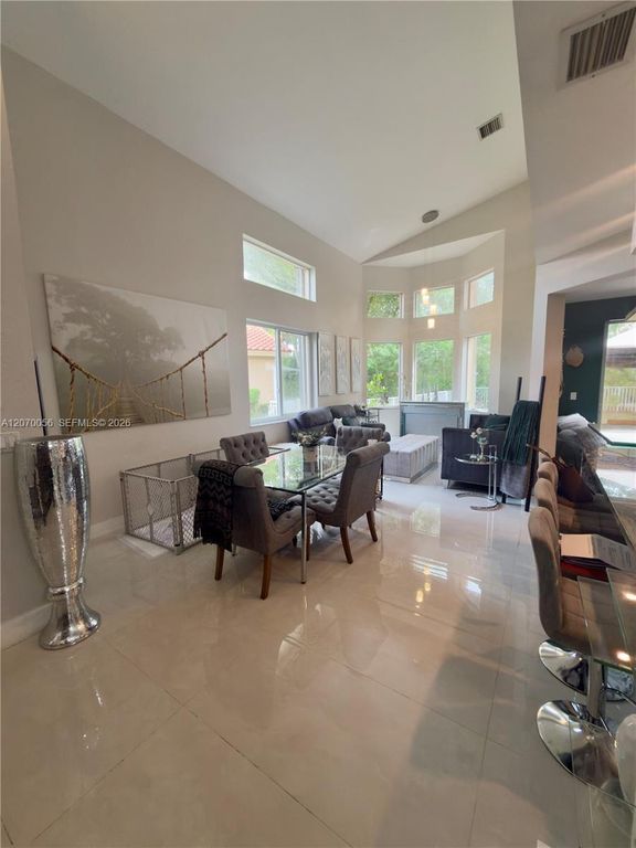 5691 NW 125th Avenue, Coral Springs, FL 33076