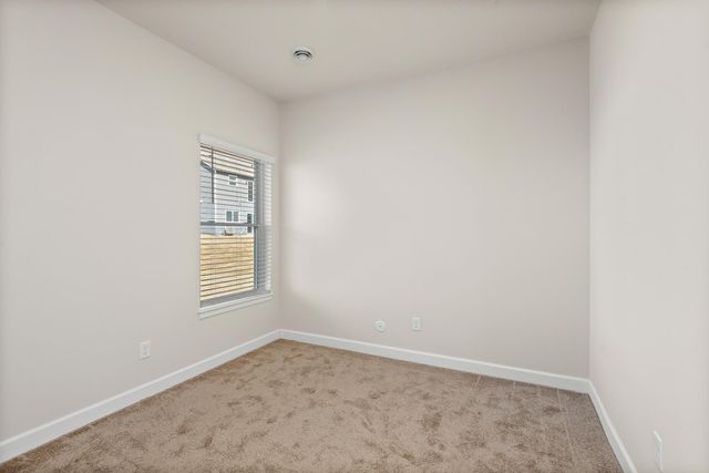 18756 Ivanhoe Street NW, Elk River, MN 55330