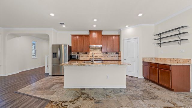 5245 Nature, Marion, TX 78124