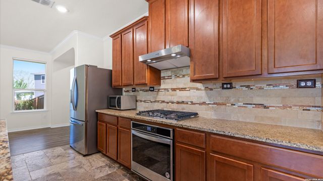 5245 Nature, Marion, TX 78124